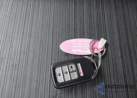 2019 Honda Pilot Touring из США, поврежденный, VIN 5FNYF6H63KB078886